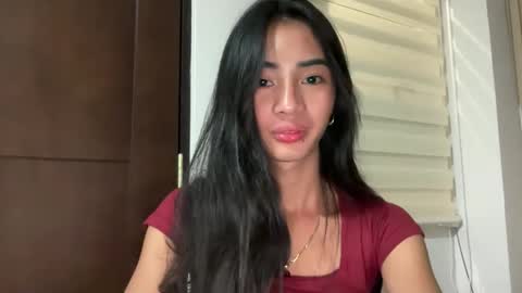 Snapshot of lovelyours_kishia chatting on April 5, 2026, 4:37 pm lovelyours_kishia online show from April 5, 2026, 4:37 pm