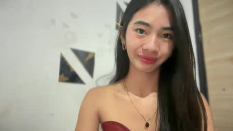 Snapshot of lovelyours_kishia chatting on May 1, 2026, 4:22 pm lovelyours_kishia online show from May 1, 2026, 4:22 pm