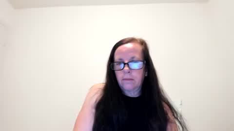 Snapshot of lovelypeachgoddess chatting on March 15, 2026, 4:51 am Loving Peach Goddess online show from March 15, 2026, 4:51 am