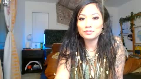 Snapshot of lovelyxmacii chatting on September 13, 2025, 4:34 am lovelyxmacii online show from September 13, 2025, 4:34 am