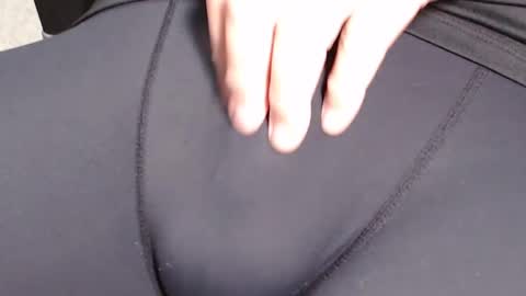 Snapshot of lovensemaxfan chatting on September 14, 2025, 4:39 pm lovensemaxfan online show from September 14, 2025, 4:39 pm