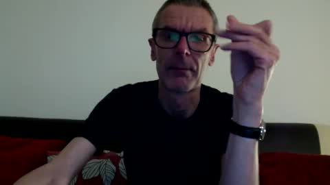 Snapshot of lovepvclate40s chatting on December 17, 2024, 8:21 pm lovepvcearly50s online show from December 17, 2024, 8:21 pm