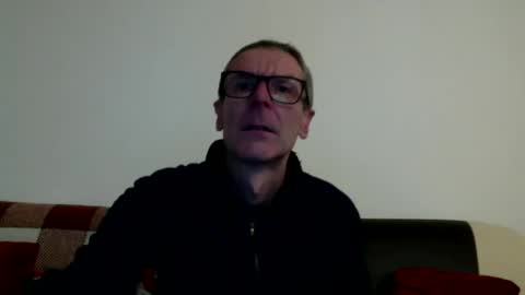 Snapshot of lovepvclate40s chatting on January 2, 2025, 5:18 pm lovepvcearly50s online show from January 2, 2025, 5:18 pm