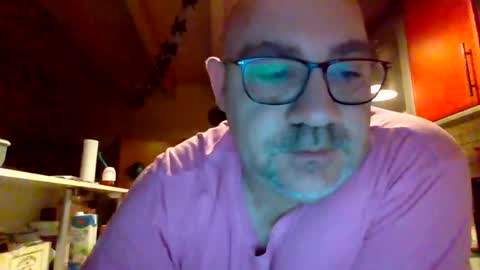 Snapshot of lover010983 chatting on February 24, 2025, 5:22 am lover010983 online show from February 24, 2025, 5:22 am