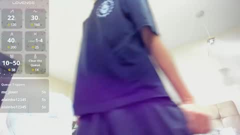 Snapshot of loverboy8_ chatting on February 25, 2025, 8:03 am loverboy8_ online show from February 25, 2025, 8:03 am