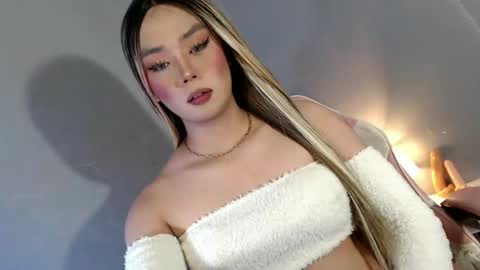 Snapshot of lovers_moon22 chatting on February 10, 2025, 11:13 pm lovers moon22 online show from February 10, 2025, 11:13 pm