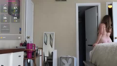 Snapshot of lovesarachristine chatting on January 17, 2025, 7:16 pm LoveSaraChristine online show from January 17, 2025, 7:16 pm