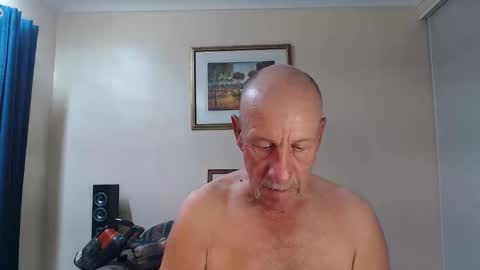 Snapshot of lovesblackazz chatting on February 26, 2026, 11:09 am Lovesblackazz online show from February 26, 2026, 11:09 am