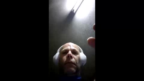 Snapshot of loveslick583698 chatting on June 8, 2026, 9:04 pm Lovetlick online show from June 8, 2026, 9:04 pm