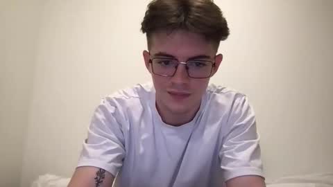 luv online show from May 3, 2026, 10:05 pm