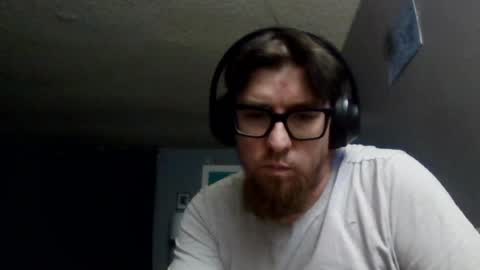 lovethsebigtits9 online show from August 4, 2026, 9:34 am