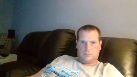 lovetocum37 online show from March 30, 2026, 12:22 am