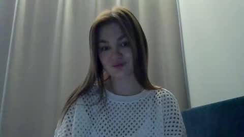 loviesimone online show from March 2, 2026, 10:44 am