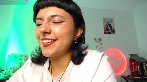 Snapshot of loving_alma chatting on September 22, 2025, 3:08 am loving_alma online show from September 22, 2025, 3:08 am