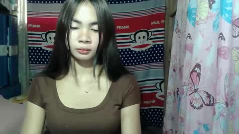 Snapshot of loving_rhean chatting on May 9, 2026, 5:34 am loving_rhean online show from May 9, 2026, 5:34 am