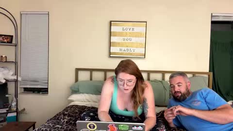 Red Hot Couple online show from November 2, 2025, 2:03 am