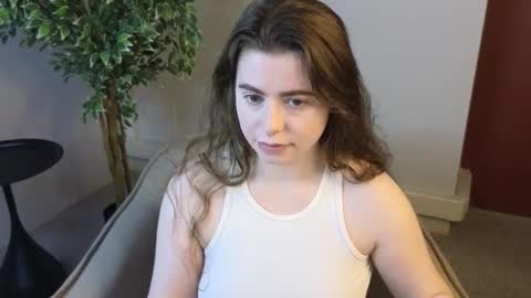 Erika online show from March 21, 2026, 1:54 am