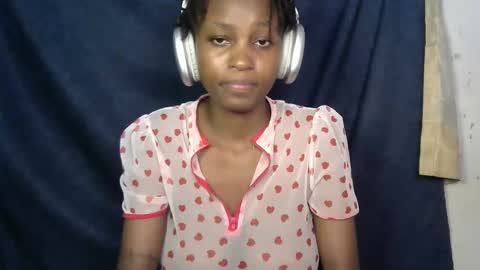 Snapshot of lovly_lastborn chatting on October 3, 2025, 10:23 am lovly_lastborn online show from October 3, 2025, 10:23 am