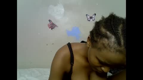 Snapshot of lovly_lastborn1 chatting on May 12, 2026, 6:49 pm lovly_lastborn1 online show from May 12, 2026, 6:49 pm