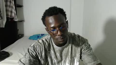 Lowmay palacios online show from March 23, 2026, 3:10 am