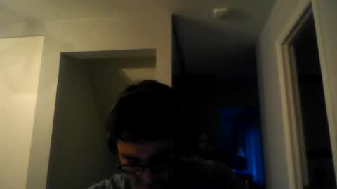 Snapshot of lpop81020 chatting on June 18, 2026, 1:06 am lpop81020 online show from June 18, 2026, 1:06 am