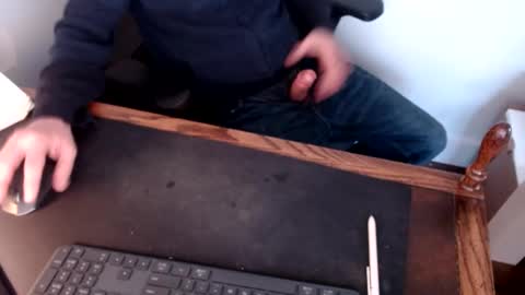 lreed090 online show from February 7, 2025, 11:03 pm