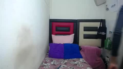 Snapshot of lsnnickykhanyile chatting on March 17, 2026, 8:56 pm lsnnickykhanyile online show from March 17, 2026, 8:56 pm
