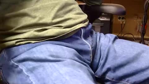 Snapshot of ltj54 chatting on January 13, 2026, 6:13 pm ltj54 online show from January 13, 2026, 6:13 pm