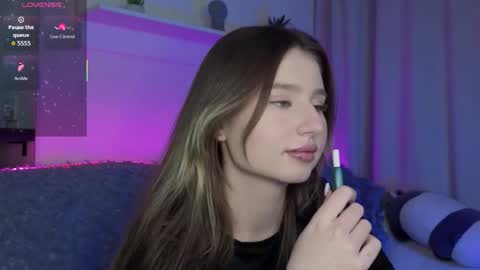 Lua online show from February 13, 2026, 10:39 pm