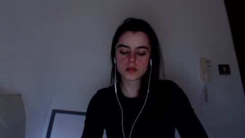 Snapshot of luana789 chatting on December 23, 2024, 10:23 pm luana online show from December 23, 2024, 10:23 pm