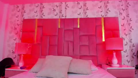 Luanastones online show from February 11, 2025, 5:05 am