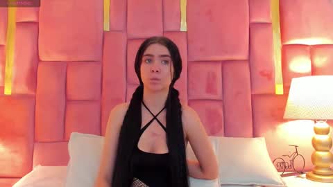 Luanastones online show from March 8, 2025, 9:17 am