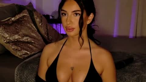 Luana Dess online show from June 23, 2026, 12:41 am