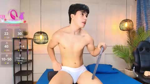 lUAN online show from October 27, 2025, 7:40 pm