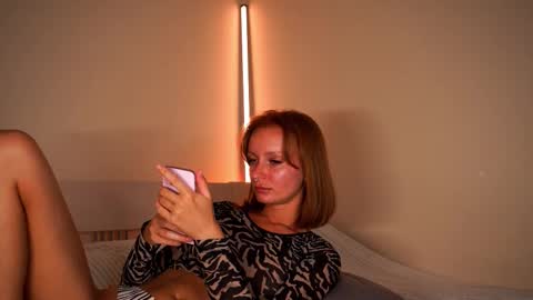 Snapshot of lubafox chatting on February 18, 2026, 7:10 pm Luba online show from February 18, 2026, 7:10 pm