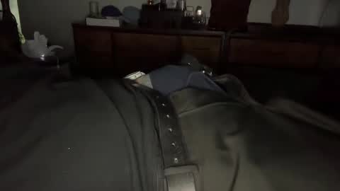 Snapshot of lubthemtitties chatting on December 10, 2024, 1:33 pm lubthemtitties online show from December 10, 2024, 1:33 pm