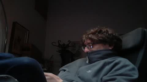 luca78 online show from March 9, 2025, 2:32 pm