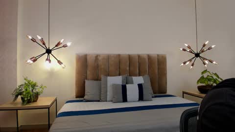 Snapshot of luca_morettii chatting on September 24, 2025, 12:19 pm luca_morettii online show from September 24, 2025, 12:19 pm