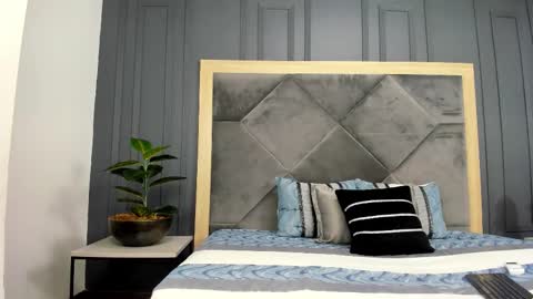 Snapshot of luca_morettii chatting on October 25, 2025, 12:34 pm luca_morettii online show from October 25, 2025, 12:34 pm