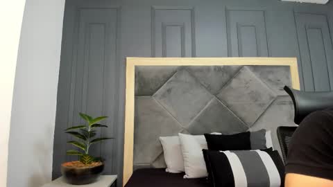 Snapshot of luca_morettii chatting on November 12, 2025, 12:16 pm luca_morettii online show from November 12, 2025, 12:16 pm