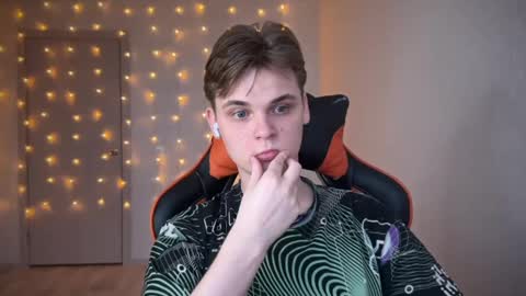 Lucas Gill online show from January 10, 2025, 5:37 am