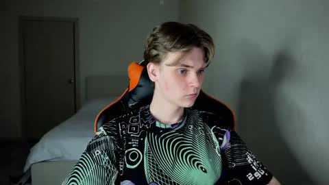 Lucas Gill online show from March 10, 2025, 11:16 pm