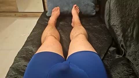 lucas_j_32 online show from June 28, 2026, 1:44 am