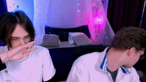 lucas_long_ online show from November 20, 2025, 9:09 am