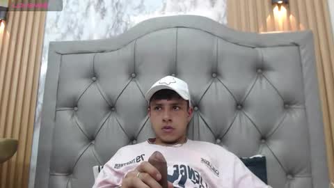  LUCAS RIVAS  online show from February 11, 2026, 11:10 pm