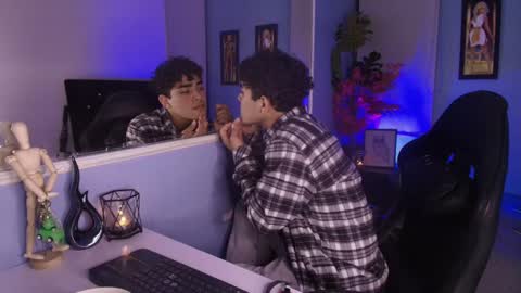 Snapshot of lucascarterr chatting on September 9, 2025, 5:18 am lucascarterr online show from September 9, 2025, 5:18 am