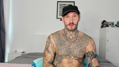 lucasexclusive online show from March 25, 2026, 6:30 am