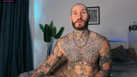 lucasexclusive online show from June 14, 2026, 5:31 am