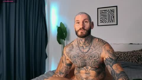 lucasexclusive online show from June 20, 2026, 4:48 am