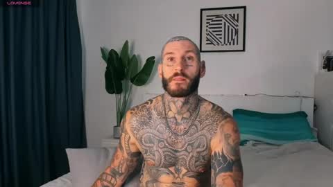 lucasexclusive online show from June 25, 2026, 5:34 am